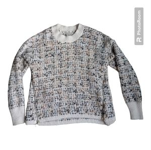 Studio B, Size M, knit Sweater